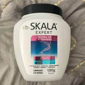 Skala Expert Treatment Cream, the ultimate solution for defining your curls